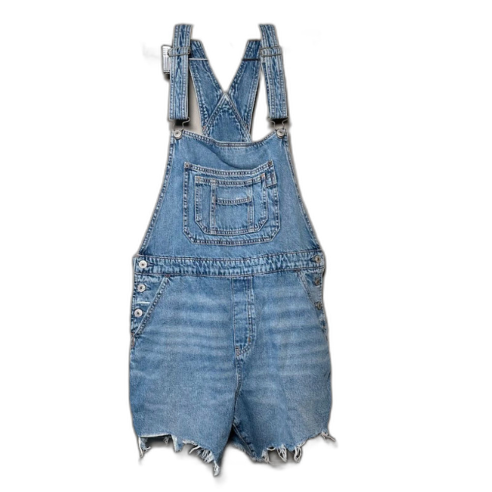American Eagle 90’s Boyfriend Overall Short.
